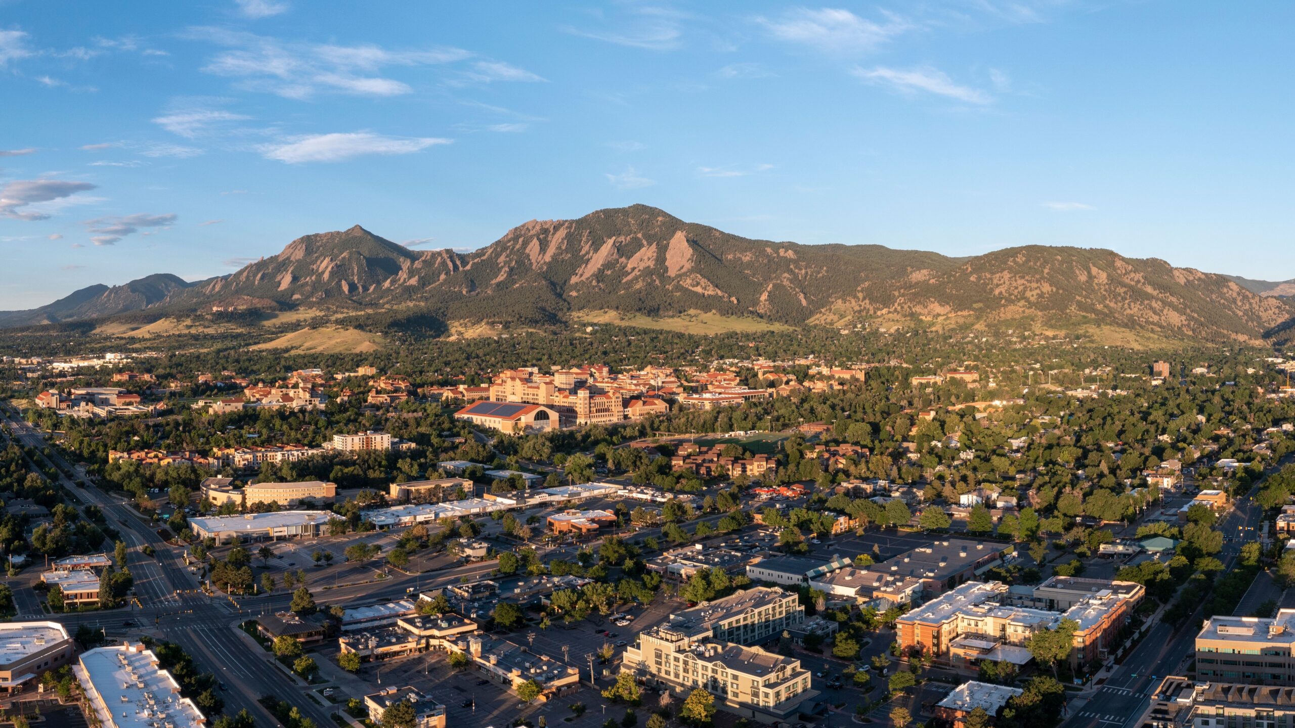 Boulder city skyline